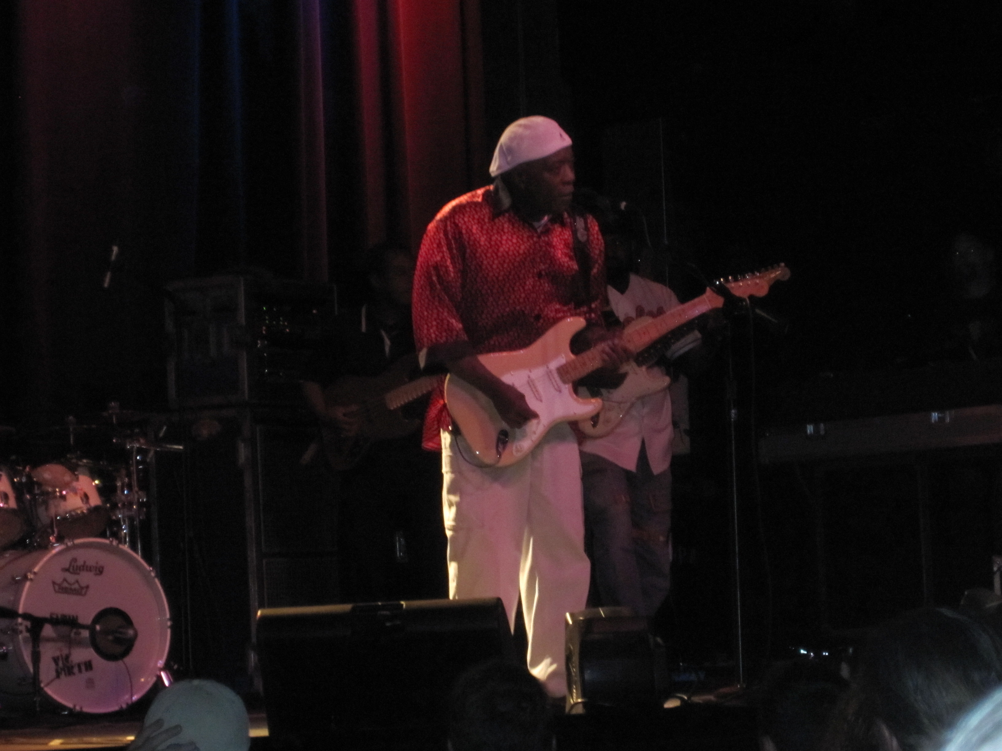 Buddy Guy in Grants Pass, OR 8-18-10