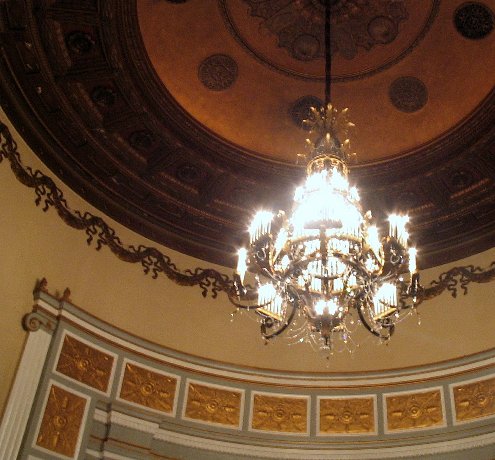 The beautiful chandelier in the lobby of the Beacon Theater...March 30, 2007