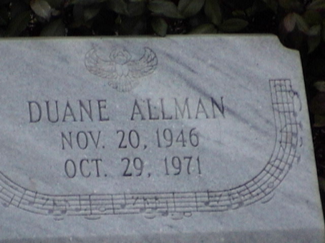 Close up of Duane's headstone. 