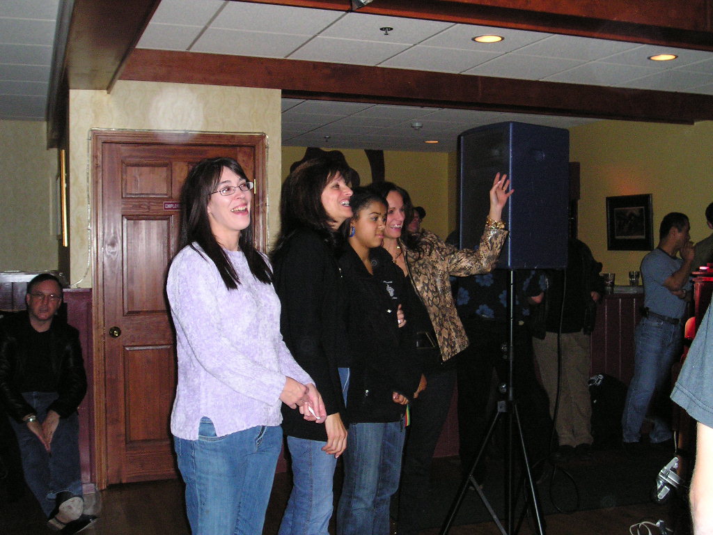 Pam, Sharon, Cajai and Catherine get Happy Birthday sung to them!  Maple Tree Cafe, Simsbury, CT 11.04.06.